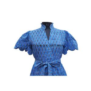 Vestidos Midi de Algodón con Estampado Floral Hechos a Mano para Mujer, Cuello en V, Estilo Bohemio Vintage Moderno, Ajuste Natural, Tirantes Personalizables, Lavables - Product Image 4