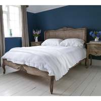 Lit français rustique en bois massif Chateauneuf, design victorien fait main, finition vieillie et patinée, hauteur réglable, tailles complète et queen