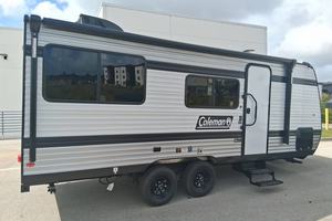 Nueva caravana remolcable Keystone Coleman 19R 2026 con tienda de campaña en la azotea - Product Image 6