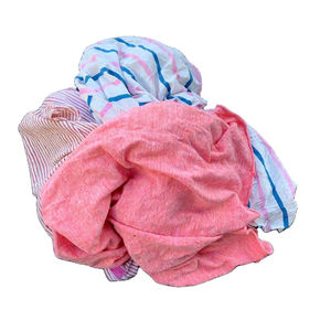 Ballots de vêtements usagés mixtes en gros : Jeans, T-shirts, Vestes, Casquettes – Ballots lourds de 80 kg pour grands distributeurs et revendeurs de vêtements - Product Image 6