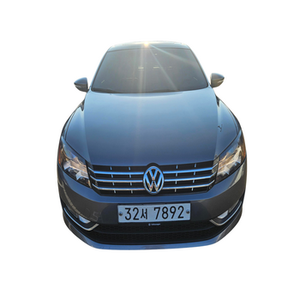 Volkswagen Passat 2015, Nuevo Passat 2.0 TDI en Buen Estado, Auto Usado Coreano en Venta, 300auto Export - Product Image 1