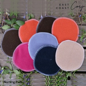 แผ่นผ้าสักหลาดอินทรีย์เนื้อนุ่มใช้ซ้ำได้สำหรับให้นมลูกกันน้ำและกันรั่วเป็นมิตรกับสิ่งแวดล้อมและทำความสะอาดได้อย่างรอบคอบ - Product Image 1