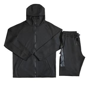 ชุดวอร์มสำหรับวิ่งของผู้ชายแบบปรับแต่งได้ชุดออกกำลังกายแห้งเร็วระบายอากาศได้ดีไซส์ใหญ่พิเศษ - Product Image 3