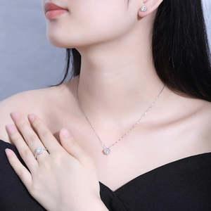จี้เพชรและเครื่องประดับรูปดาวสีเงิน Zarkan Subtle Star - Product Image 3