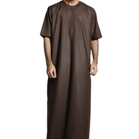 Robe Jubba islamique décontractée pour hommes, grande taille, respirante, légère, en polyester, vêtements musulmans, vente en gros d'usine au Moyen-Orient