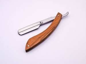 Navaja de Afeitar Recta Personalizable de Acero Inoxidable con Mango de Madera de Palisandro y Hoja Reemplazable - Product Image 4