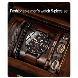 Ensemble de 5 montres-bracelets sport rétro pour hommes, tendance avec grand cadran à quartz, logo personnalisé, bracelet en plastique et cuir de luxe, livré en boîte - Product Image 6