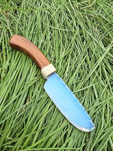 มีดหัวลูกศรทำมือจากโอปอลไลท์คุณภาพพรีเมียม งานแกะสลักจากอินเดีย ใช้ตกแต่งแท่นบูชา ดีไซน์มาสคอต ผลิตภัณฑ์จากหินมุนธาอาเกต บริษัทมุนธาอาเกต เอ็กซ์พอร์ต - Product Image 4