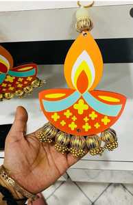 Tendencia Diya Deepak colgante, Pooja indio, decoración de Diwali, decoración de Ganpati Pooja, colgantes de pared de madera Diya Navratri Diya - Product Image 3