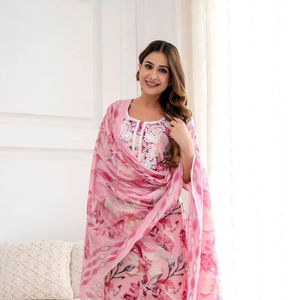 Conjunto de Top recto bordado y estampado digital de alta calidad para mujer, Top de mejor diseño con pantalones y conjunto de algodón Dupatta para mujer - Product Image 1