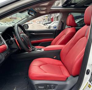 Toyota Camry XSE 2023 Usado, Sedán, Motor de Gasolina de 8L, Caja de Cambios Automática, Neumáticos R17, Asientos de Cuero, Volante a la Izquierda, Color Oscuro - Product Image 5