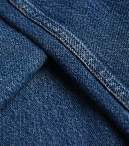 Pantalones Vaqueros de Mezclilla Sólidos de Invierno para Mujer con Bolsillos con Logotipo Personalizado, Corte Ajustado, Cintura Alta, Estilo Vintage - Venta al Por Mayor OEM - Product Image 3
