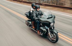 COMPRA Y CONDUCE: Motocicleta de Turismo Harley Davidson Street Glide 2026 de 2 Ruedas. OFERTAS DE LIQUIDACIÓN. - Product Image 5