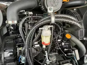 Excavatrice sur pneus 82W, 11,82 tonnes, hydraulique, sur chenilles, modèle 2023, capacité de la benne de 0,45 m³, moteur Yuchai, pompe PLC, moteur, boîte de vitesses, roulement - Product Image 5