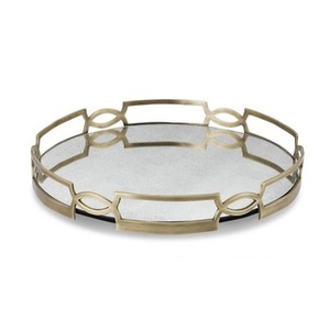 Plateau de service alimentaire en miroir rectangulaire au design de luxe Plateau en aluminium pour restaurants mariages et événements spéciaux Fournitures de cuisine - Product Image 4