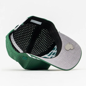 Sombrero de Golf de 5 paneles personalizado VN OEM, 100% poliéster, transpirable, impermeable, ajustable, corte láser, ala inferior, logotipo de PVC de goma - Product Image 5