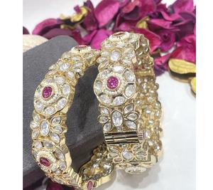 Brillantes y Elegantes Brazaletes Abiertos de Diseño Moderno, Chapados en Oro, para Bodas, Juego de Dos Brazaletes para Mujeres y Niñas - Product Image 1