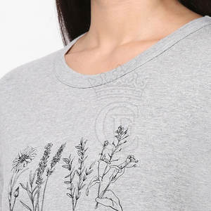 Alto fabricante hecho en el mejor material Ropa de calle Camiseta de mujer de gran tamaño de moda - Product Image 5