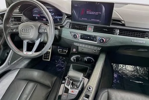 Audi S5 Premium Plus Cabriolet 2023, coupé sport convertible de luxe, occasion exceptionnelle - Product Image 2