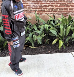 Vente en gros Veste matelassée en toile légère unisexe avec doublure en coton fermeture éclair imperméable en nylon capuche décontractée avec logo OEM personnalisé - Product Image 2