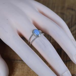 แหวนอัญมณีเงินสเตอร์ลิง925โอปอลสีมิลค์กี้ทำด้วยมือของขวัญเครื่องประดับที่สง่างามสำหรับเป็นของขวัญวันเกิดของเธอ - Product Image 4