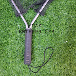 Filet d'atterrissage de pêche à la mouche léger en acier inoxydable de haute qualité avec filet à Naylon et crochet de suspension élastique - Product Image 1