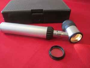 El mejor mini dermatoscopio Dermatoscopio de luz polarizada y no polarizada de alta calidad - Product Image 2