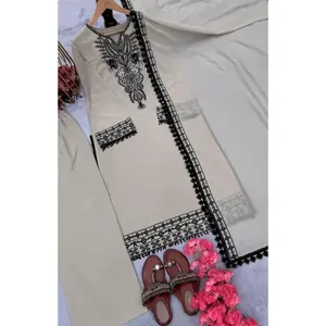 Ensemble haut et bas pour femmes de marque, dupatta brodé pour les occasions spéciales - Product Image 1