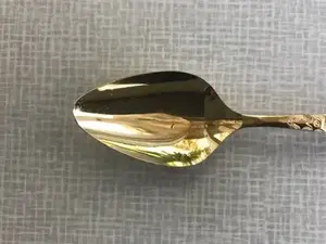 Elégante cuillère de mariage de l'Inde avec revêtement en or PVD Triangle, parfaite pour les ustensiles de cuisine, les desserts et les tables. - Product Image 6