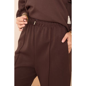 Oysho Coffee Brown Daily Wear Casual Two-Piece Set Asymmetrical Slit Emblem Detail <b>Top</b> and Shorts <b>One</b> Set - Product Image 3