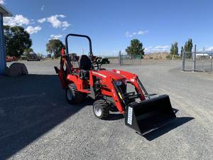 Tractor Massey Ferguson 1GC.23 2025: Potencia Compacta para Trabajo de Precisión - Product Image 4