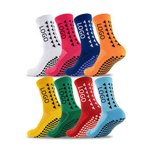 Chaussettes de sport personnalisées de haute qualité pour le football, antidérapantes, en coton 100% écologique, pour l'automne, pour les jeunes - Product Image 1