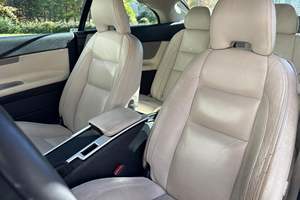 VOLVO C70 T5 d'occasion 2012, conduite à gauche/droite - Product Image 2