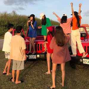 Camisetas informales de alta calidad para mujer, camisetas informales de algodón a la moda con logotipo impreso personalizado para mujer - Product Image 6