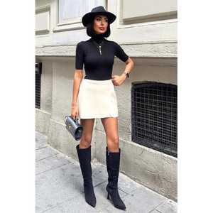 Mini-jupe en cuir brillant 4054 - Product Image 6