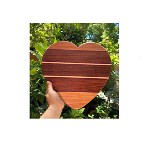Planche à découper en bois faite à la main, produit de qualité, vente chaude, en forme de cœur, fabrication en gros, prix le plus bas - Product Image 6