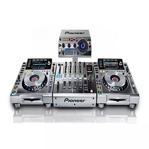 Offre exceptionnelle = Table de mixage DJ DJM-900NXS et 4 éditions limitées CDJ-2000NXS - Product Image 4