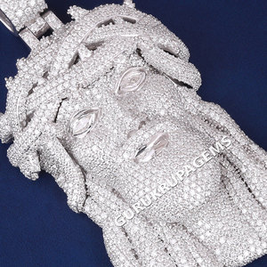 Pendentif Jésus 3D en argent sterling 925 serti de diamants, bijoux de rappeur glacés, diamant VVS couleur D, moissanite, testeur de diamants - Product Image 2