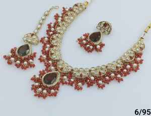 New Design Fancy Gold Plated Traditional Motipearl & Drop Kundan Studded <b>Choker</b> <b>Necklace</b> Earring Mangtika Set &Jewellery Set - Product Image 2