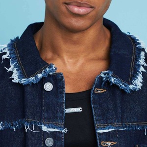 แจ็กเก็ตยีนส์สำหรับผู้ชายเสื้อแจ็กเก็ตยีนส์ผ้าฝ้าย100% ทันสมัยพร้อมโลโก้ด้านหน้าสำหรับฤดูหนาว - Product Image 5