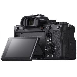 ชุดกล้องมิเรอร์เลสฟูลเฟรมพร้อมเลนส์ 30 มม. F1.4 DC DN ความละเอียด 8K การ์ด SD 64GB แบตเตอรี่สำรอง ที่ชาร์จคู่ อุปกรณ์สำคัญครบชุด - Product Image 6