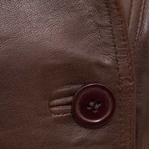 Manteau d'hiver pour femme en cuir véritable personnalisable, respirant, imperméable, écologique, chaud, dernier design, haute qualité, en vente - Product Image 6