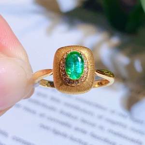 แหวนทอง14K สุดอินเทรนด์สำหรับผู้หญิงหินแซมเบียมรกตธรรมชาติสำหรับงานเลี้ยงฉลองครบรอบวันเกิด - Product Image 5