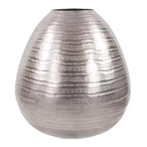 Vase en métal à motif creux de designer avec finition argentée pour hôtel, restaurant, hall et réception, fabriqué à la main en Inde - Product Image 6