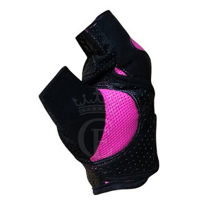 Gants d'haltérophilie en cuir demi-doigt de haute qualité à la mode et confortables fabriqués au Pakistan - Product Image 6