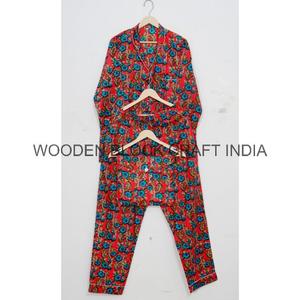 Pyjama floral pour femmes, ensemble de pyjama en coton pour le soir, longueur complète, doux, respirant, luxueux, fait à la main, confortable, vêtements de nuit - Product Image 5