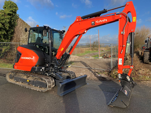 รถขุดตีนตะขาบ Kubota KX060-5 ราคาถูกสำหรับขาย เครื่องจักรก่อสร้างหนัก พร้อมจัดส่ง - Product Image 1