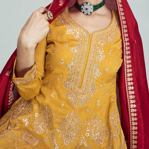 งานแต่งงานและงานปาร์ตี้ผ้าตาข่ายรูปผีเสื้ออย่างหนักลาย salwar Kameez พร้อมด้วยการปักและเขียนโค้ดใส่ทำงานผู้หญิงอัตราขายส่ง - Product Image 4