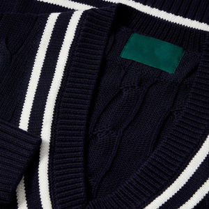 Pull de cricket en tricot torsadé à col en V pour homme, personnalisable avec logo, doublure en laine unie, décontracté, respirant, pour l'hiver, motif long - Product Image 4