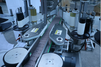 Machine d'étiquetage automatique à grande vitesse pour les bouteilles rondes en verre de vin, les bouteilles rondes avec 60 bouteilles par minute